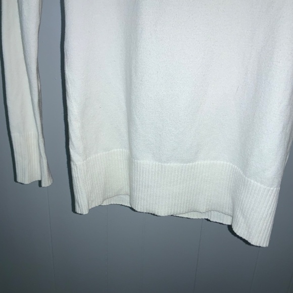 White House Black Market cream wool blend cowl neck sweater Sz 2 button detail - Picture 2 of 6